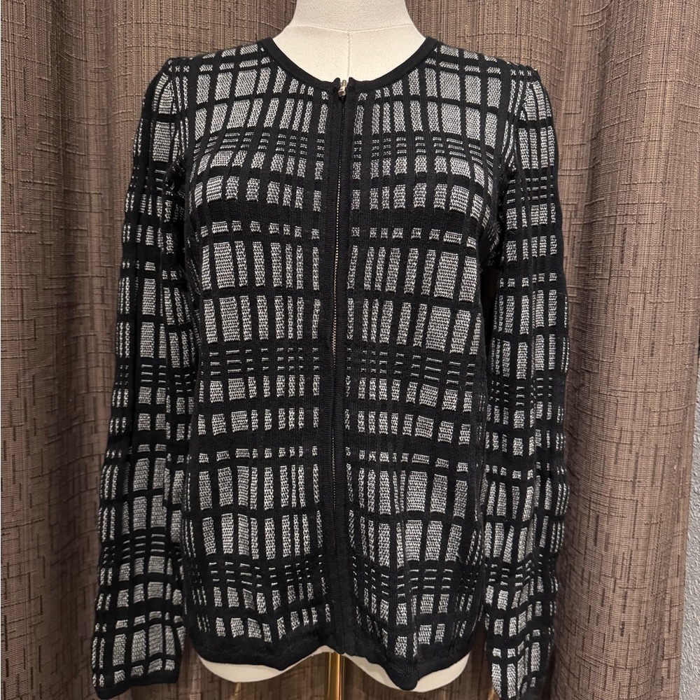 Ann Taylor Zipped Up Black and White Knit Cardigan